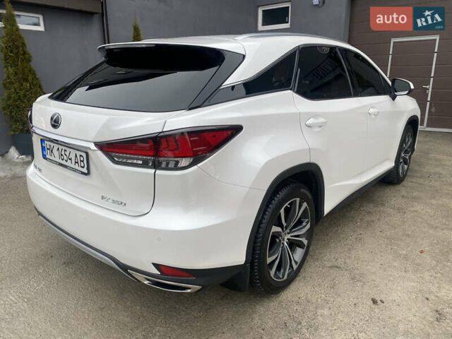 Белый Лексус РХ, объемом двигателя 3.46 л и пробегом 71 тыс. км за 53000 $, фото 3 на Automoto.ua