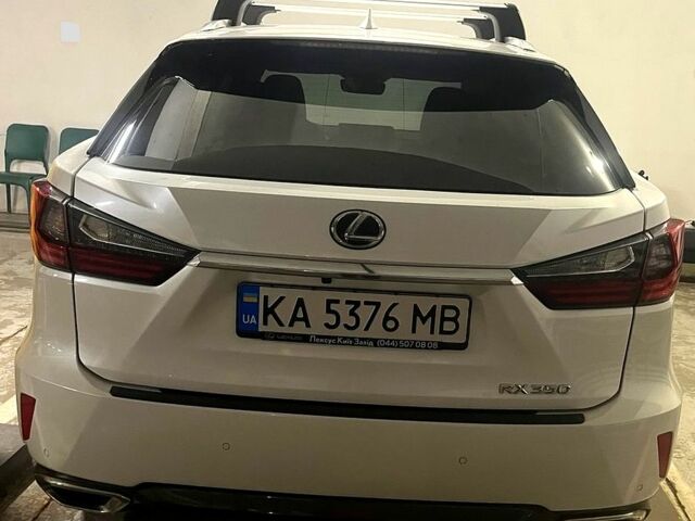 Белый Лексус РХ, объемом двигателя 3.5 л и пробегом 57 тыс. км за 42200 $, фото 7 на Automoto.ua