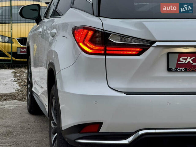 Белый Лексус РХ, объемом двигателя 3.5 л и пробегом 89 тыс. км за 39500 $, фото 91 на Automoto.ua