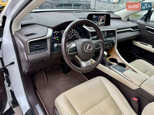 Белый Лексус РХ, объемом двигателя 3.5 л и пробегом 89 тыс. км за 39500 $, фото 37 на Automoto.ua
