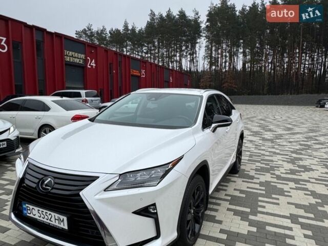 Белый Лексус РХ, объемом двигателя 2 л и пробегом 134 тыс. км за 40000 $, фото 2 на Automoto.ua