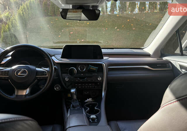 Белый Лексус РХ, объемом двигателя 2 л и пробегом 66 тыс. км за 47999 $, фото 4 на Automoto.ua