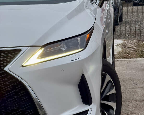 Белый Лексус РХ, объемом двигателя 3.5 л и пробегом 89 тыс. км за 39500 $, фото 63 на Automoto.ua