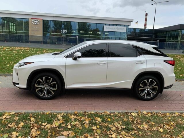 Лексус РХ 2019 у Дніпро (Дніпропетровську) на Automoto.ua Білий Лексус РХ, об'ємом двигуна 3.5 л та пробігом 122 тис. км за 38999 $, фото 1 на Automoto.ua