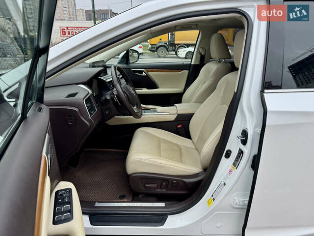 Белый Лексус РХ, объемом двигателя 3.5 л и пробегом 89 тыс. км за 39500 $, фото 40 на Automoto.ua