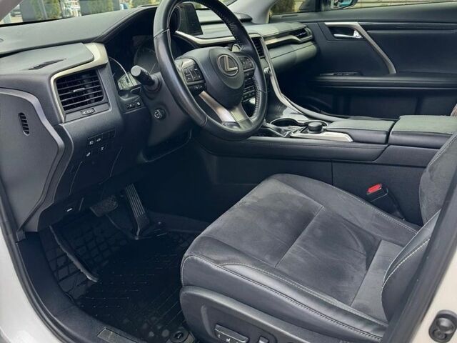 Білий Лексус РХ, об'ємом двигуна 2 л та пробігом 65 тис. км за 38500 $, фото 5 на Automoto.ua