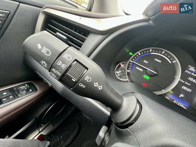 Білий Лексус РХ, об'ємом двигуна 3.46 л та пробігом 61 тис. км за 52000 $, фото 62 на Automoto.ua