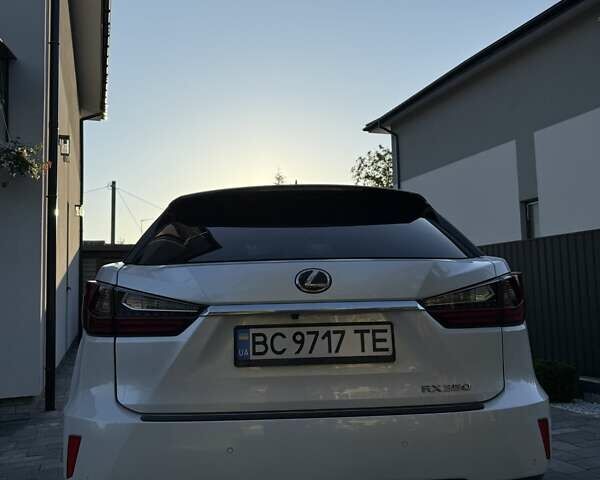 Белый Лексус РХ, объемом двигателя 3.46 л и пробегом 55 тыс. км за 35999 $, фото 5 на Automoto.ua