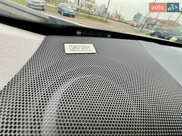 Белый Лексус РХ, объемом двигателя 3.46 л и пробегом 61 тыс. км за 55500 $, фото 53 на Automoto.ua