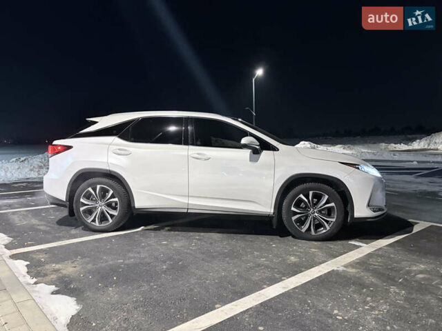 Белый Лексус РХ, объемом двигателя 3.46 л и пробегом 71 тыс. км за 53000 $, фото 2 на Automoto.ua