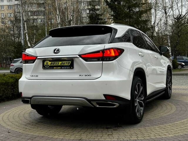Белый Лексус РХ, объемом двигателя 2 л и пробегом 72 тыс. км за 46900 $, фото 6 на Automoto.ua
