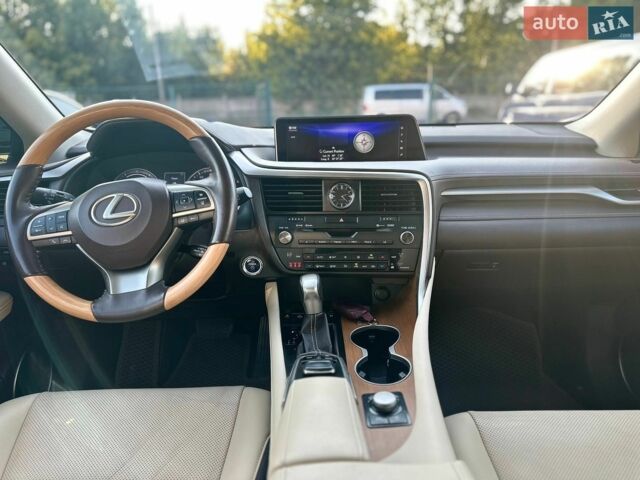 Білий Лексус РХ, об'ємом двигуна 3.5 л та пробігом 180 тис. км за 36000 $, фото 8 на Automoto.ua