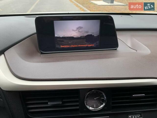 Лексус РХ 2019 у Дніпро (Дніпропетровську) на Automoto.ua Білий Лексус РХ, об'ємом двигуна 3.46 л та пробігом 122 тис. км за 38999 $, фото 66 на Automoto.ua