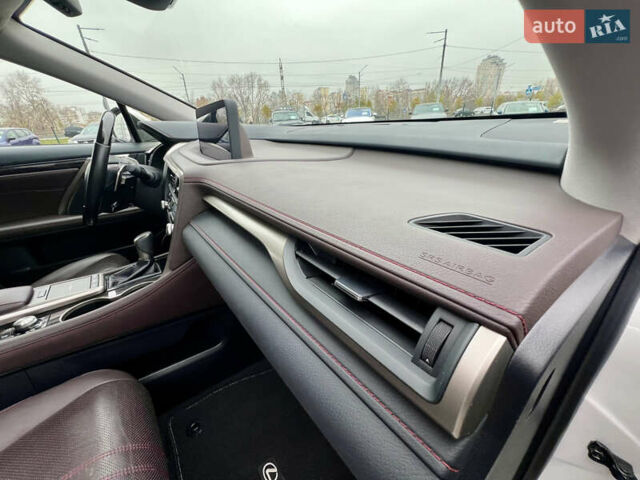 Белый Лексус РХ, объемом двигателя 3.46 л и пробегом 61 тыс. км за 55500 $, фото 31 на Automoto.ua