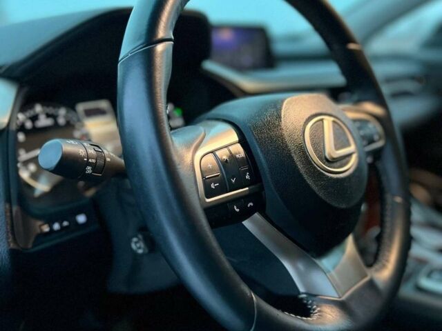 Білий Лексус РХ, об'ємом двигуна 3.5 л та пробігом 118 тис. км за 41777 $, фото 10 на Automoto.ua