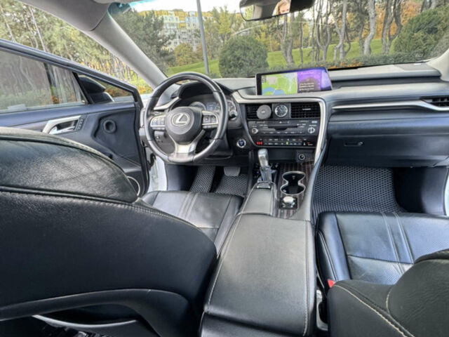 Білий Лексус РХ, об'ємом двигуна 3.46 л та пробігом 75 тис. км за 35000 $, фото 16 на Automoto.ua