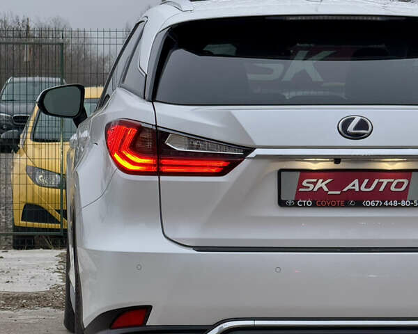 Белый Лексус РХ, объемом двигателя 3.5 л и пробегом 89 тыс. км за 39500 $, фото 88 на Automoto.ua