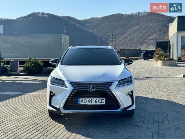 Білий Лексус РХ, об'ємом двигуна 2 л та пробігом 50 тис. км за 40000 $, фото 5 на Automoto.ua