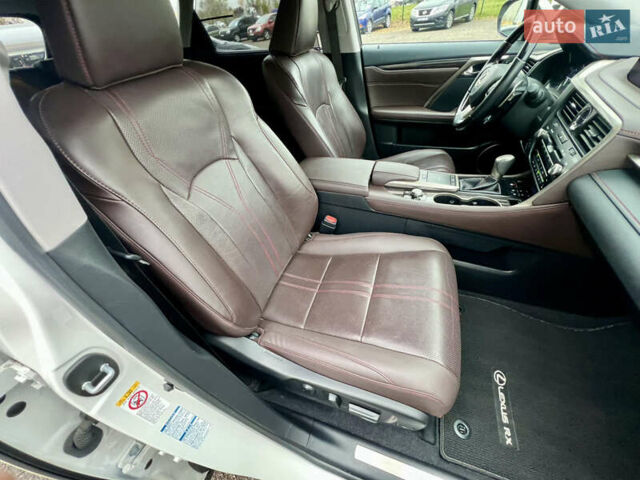 Білий Лексус РХ, об'ємом двигуна 3.46 л та пробігом 61 тис. км за 52000 $, фото 32 на Automoto.ua