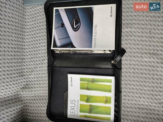 Белый Лексус РХ, объемом двигателя 2 л и пробегом 85 тыс. км за 43200 $, фото 19 на Automoto.ua