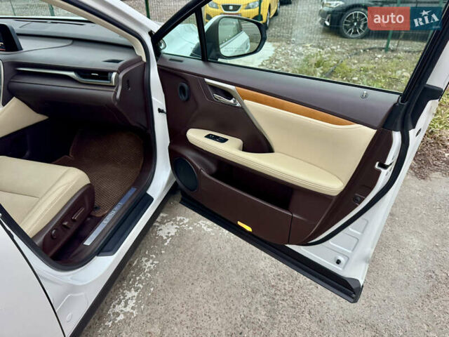 Белый Лексус РХ, объемом двигателя 3.5 л и пробегом 89 тыс. км за 39500 $, фото 51 на Automoto.ua