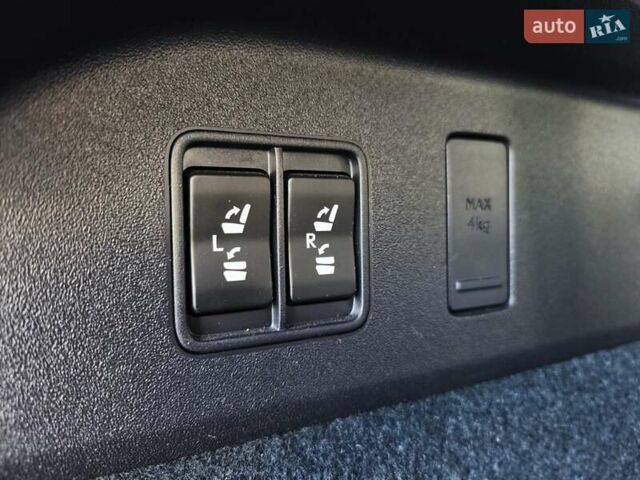 Білий Лексус РХ, об'ємом двигуна 3.46 л та пробігом 26 тис. км за 44800 $, фото 45 на Automoto.ua