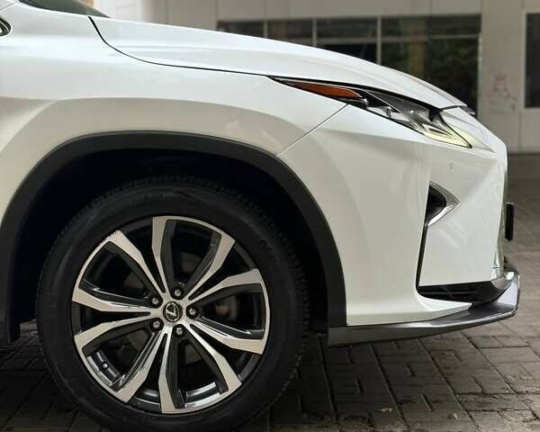 Білий Лексус РХ, об'ємом двигуна 3.46 л та пробігом 87 тис. км за 37000 $, фото 8 на Automoto.ua