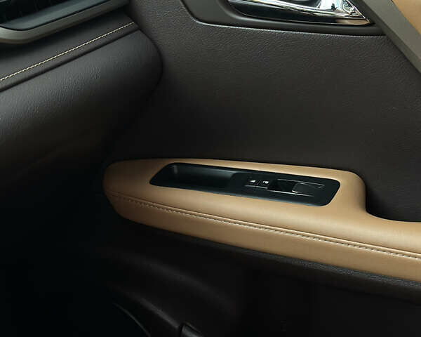 Белый Лексус РХ, объемом двигателя 2 л и пробегом 68 тыс. км за 39500 $, фото 11 на Automoto.ua