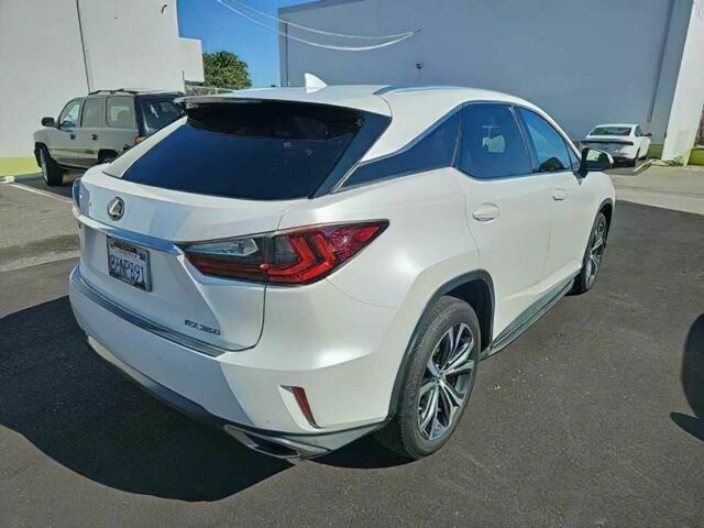 Белый Лексус РХ, объемом двигателя 3.5 л и пробегом 51 тыс. км за 22000 $, фото 3 на Automoto.ua