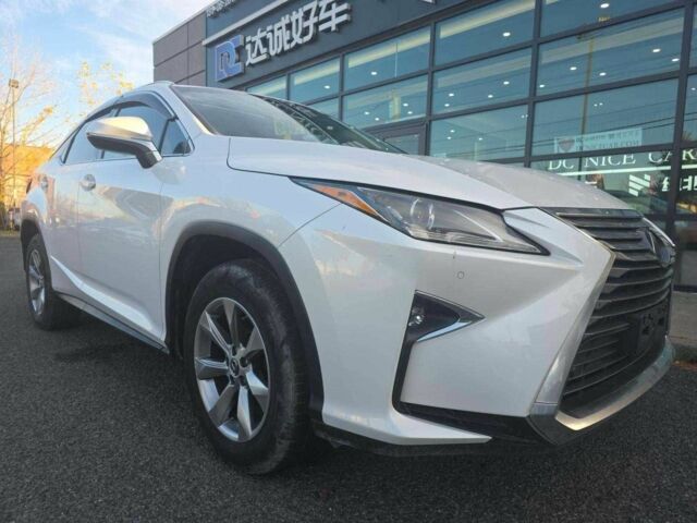 Белый Лексус РХ, объемом двигателя 0 л и пробегом 45 тыс. км за 28000 $, фото 2 на Automoto.ua