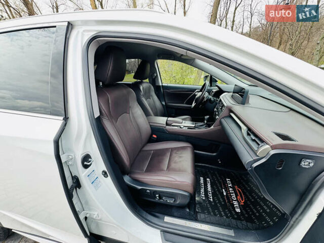 Белый Лексус РХ, объемом двигателя 3.46 л и пробегом 135 тыс. км за 44444 $, фото 77 на Automoto.ua