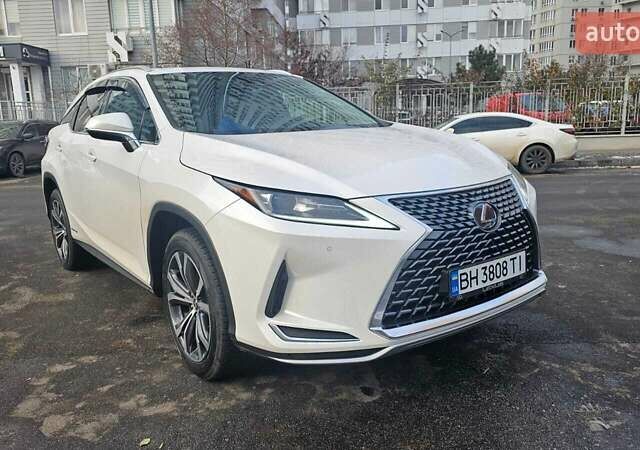 Белый Лексус РХ, объемом двигателя 3.5 л и пробегом 72 тыс. км за 47500 $, фото 3 на Automoto.ua