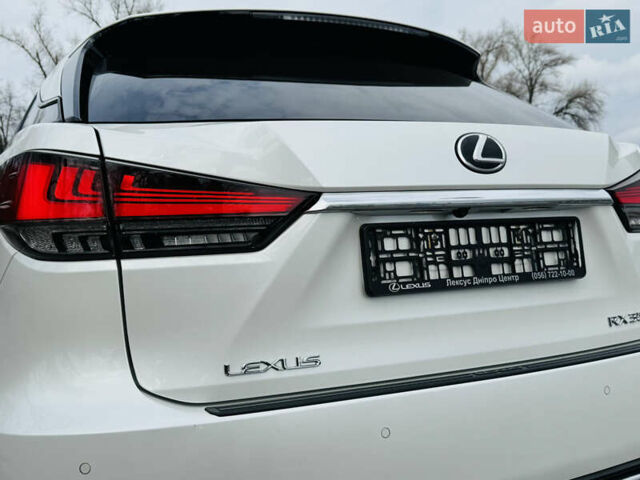 Белый Лексус РХ, объемом двигателя 3.46 л и пробегом 135 тыс. км за 44444 $, фото 122 на Automoto.ua