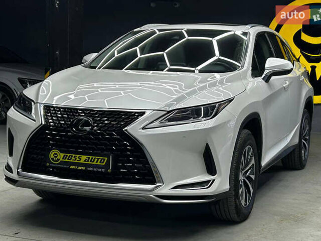 Лексус РХ 2020 в Черновцах на Automoto.ua Белый Лексус РХ, объемом двигателя 3.46 л и пробегом 80 тыс. км за 44000 $, фото 2 на Automoto.ua