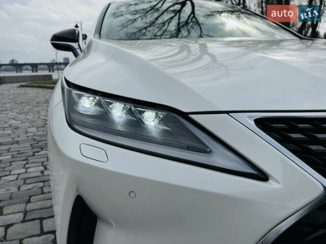 Белый Лексус РХ, объемом двигателя 3.46 л и пробегом 135 тыс. км за 44444 $, фото 107 на Automoto.ua