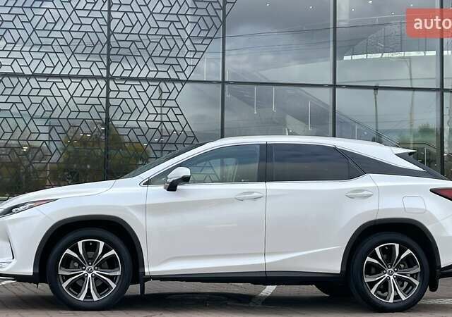Лексус РХ 2020 в Киеве на Automoto.ua Белый Лексус РХ, объемом двигателя 3.46 л и пробегом 150 тыс. км за 41838 $, фото 2 на Automoto.ua