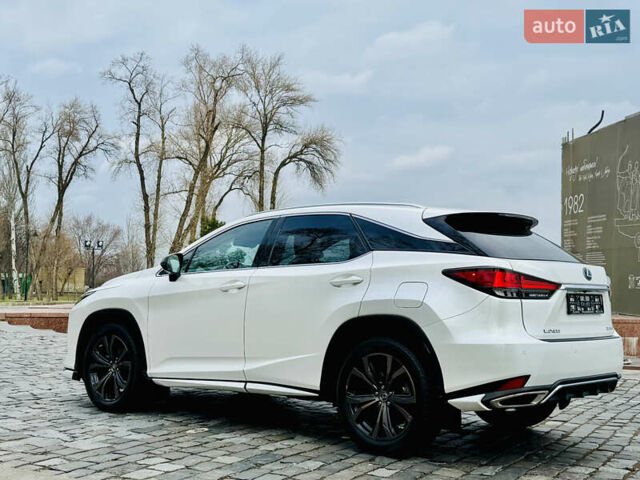 Белый Лексус РХ, объемом двигателя 3.46 л и пробегом 135 тыс. км за 44444 $, фото 133 на Automoto.ua