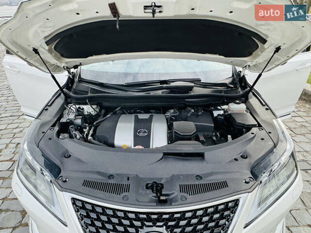 Белый Лексус РХ, объемом двигателя 3.46 л и пробегом 135 тыс. км за 44444 $, фото 59 на Automoto.ua