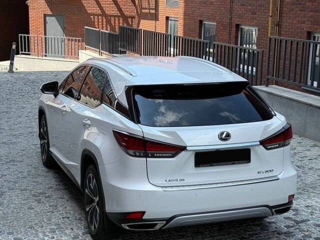 Білий Лексус РХ, об'ємом двигуна 2 л та пробігом 71 тис. км за 38200 $, фото 1 на Automoto.ua