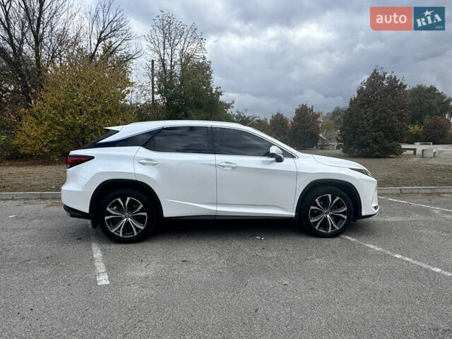 Белый Лексус РХ, объемом двигателя 2 л и пробегом 69 тыс. км за 46800 $, фото 10 на Automoto.ua