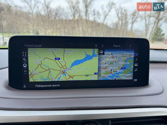 Белый Лексус РХ, объемом двигателя 3.46 л и пробегом 135 тыс. км за 44444 $, фото 35 на Automoto.ua