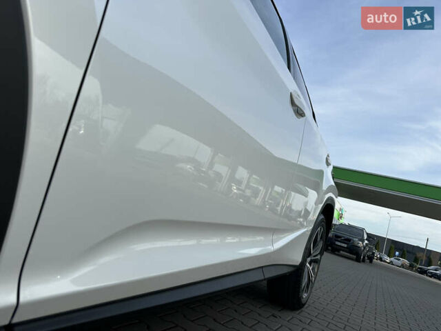 Білий Лексус РХ, об'ємом двигуна 3.46 л та пробігом 150 тис. км за 37500 $, фото 16 на Automoto.ua