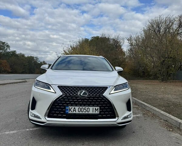 Белый Лексус РХ, объемом двигателя 2 л и пробегом 69 тыс. км за 46800 $, фото 2 на Automoto.ua