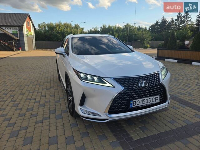 Белый Лексус РХ, объемом двигателя 2 л и пробегом 167 тыс. км за 37900 $, фото 3 на Automoto.ua
