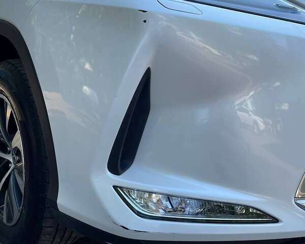 Лексус РХ 2020 в Киеве на Automoto.ua Белый Лексус РХ, объемом двигателя 2 л и пробегом 47 тыс. км за 45000 $, фото 20 на Automoto.ua