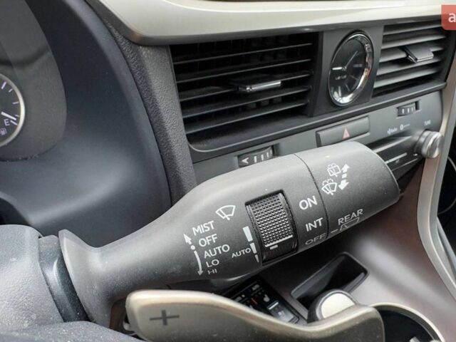 Білий Лексус РХ, об'ємом двигуна 3.46 л та пробігом 76 тис. км за 41000 $, фото 22 на Automoto.ua