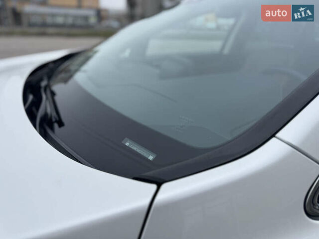 Белый Лексус РХ, объемом двигателя 2 л и пробегом 46 тыс. км за 46000 $, фото 14 на Automoto.ua