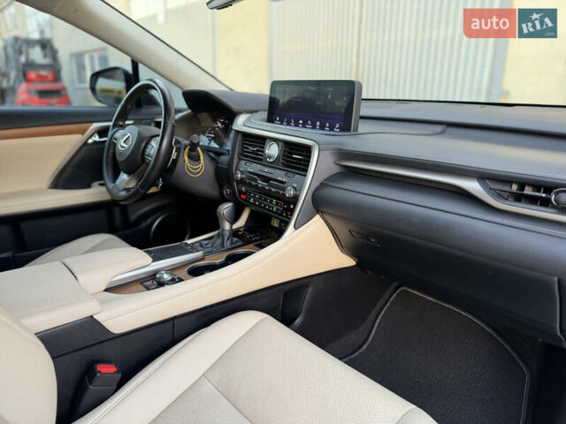 Белый Лексус РХ, объемом двигателя 3.5 л и пробегом 92 тыс. км за 37500 $, фото 76 на Automoto.ua