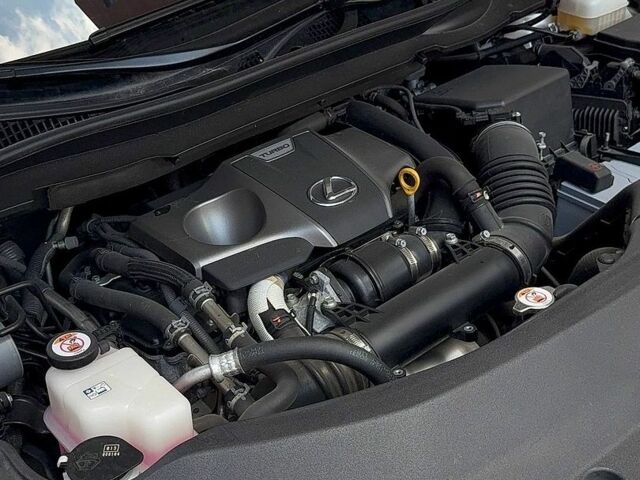 Білий Лексус РХ, об'ємом двигуна 2 л та пробігом 71 тис. км за 38200 $, фото 13 на Automoto.ua