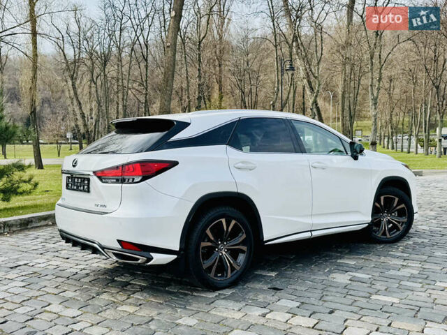 Белый Лексус РХ, объемом двигателя 3.46 л и пробегом 135 тыс. км за 44444 $, фото 6 на Automoto.ua